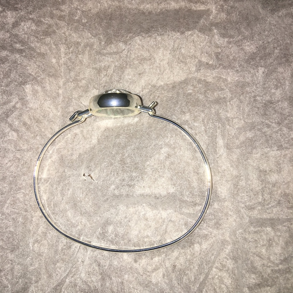 Shaky birthstone bracelet - May